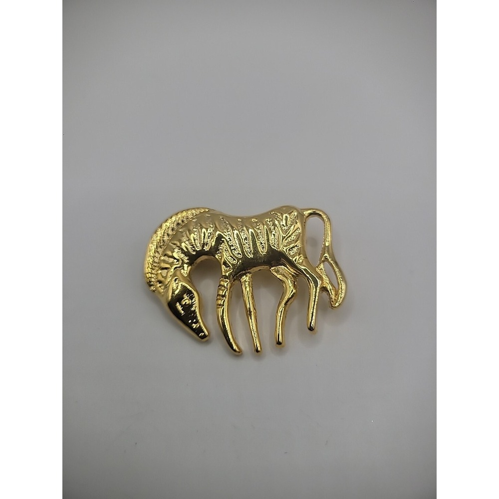 Vintage‎ Zebra Animal Brooch Pin Gold Tone Safari African Jewelry Costume